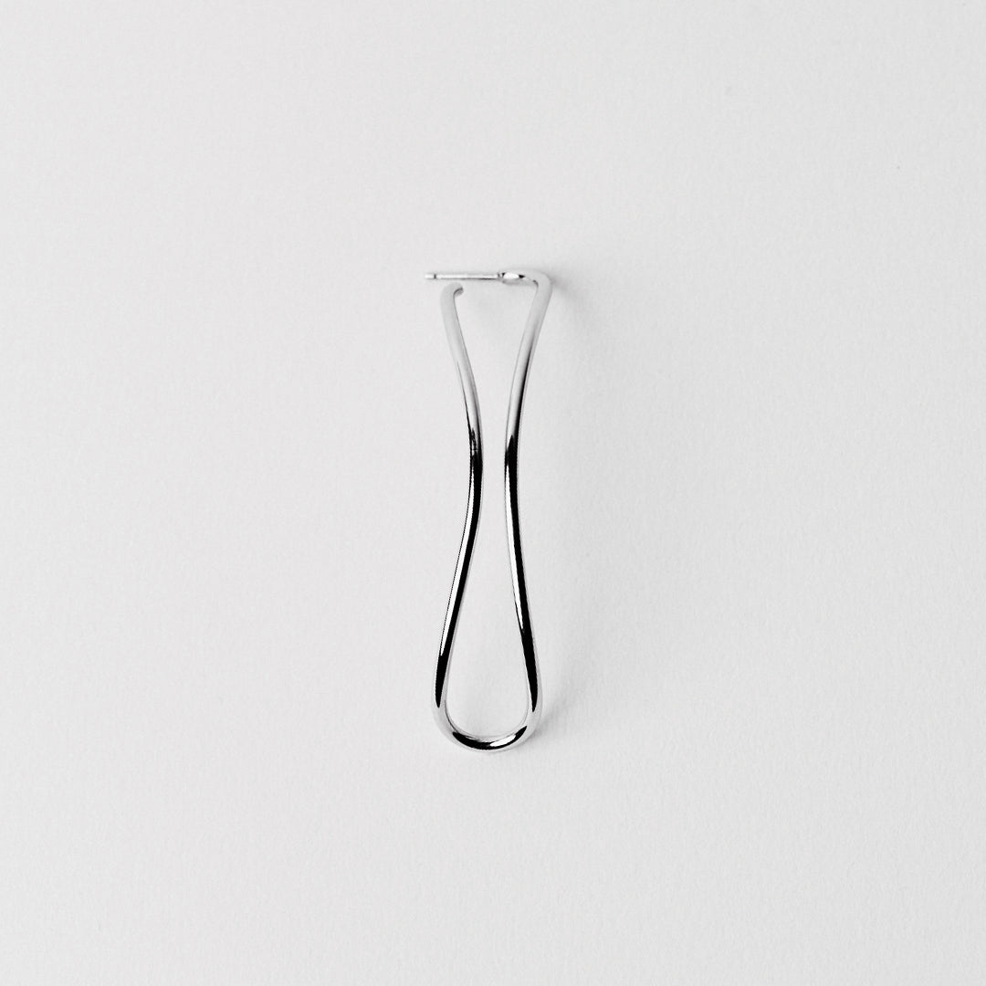 FOLD EARRING - Curved Hoop